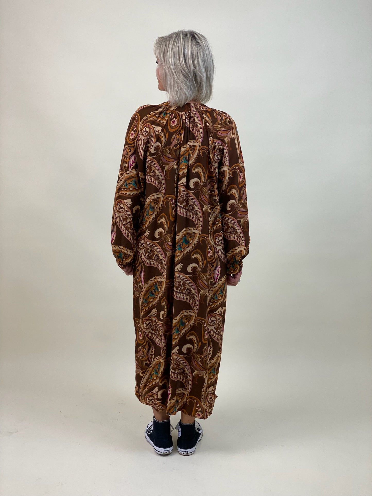 Klänning i 100% viscose