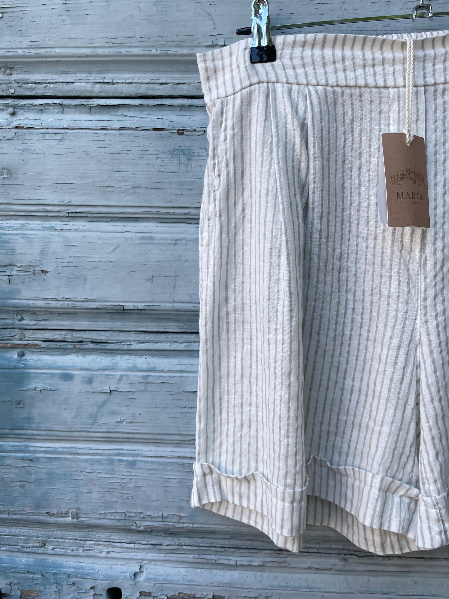 Linneshorts ~ randiga grå